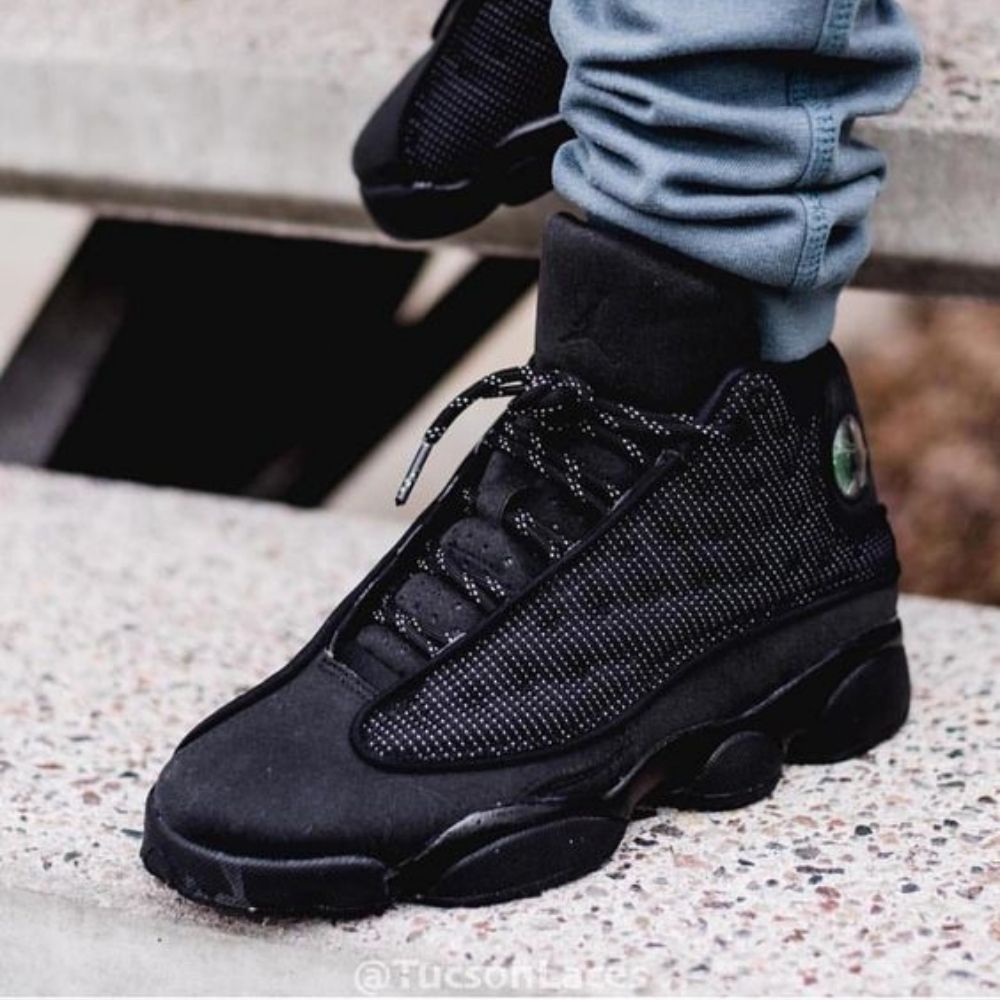 Air Jordan 13 Retro "Black Cat" – 414571-011