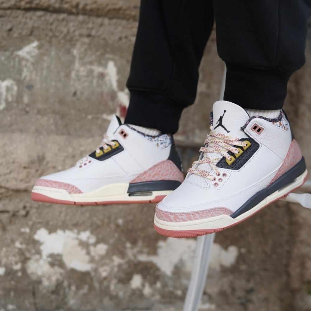 Air Jordan 3 GS Red Stardust